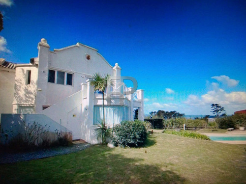 Imagen 2 de 13 de Casa En Venta El Chorro 3 Dorm, 900 M2 #1798