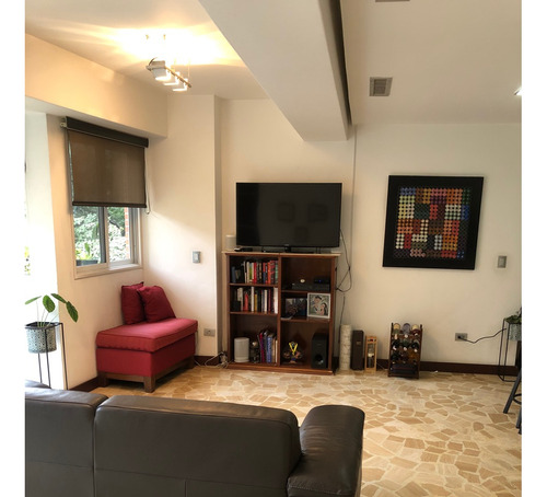 Bello Y Moderno Apartamento De 80 M2 En Campo Alegre Con Acabados De Lujo. Listo Para Mudarse