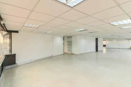 Oficina En Arriendo En Centro Internacional. Cod A1094006