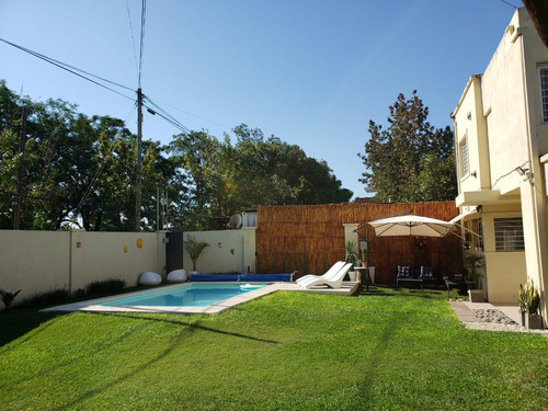 Casa En  Venta - Casa 3dorm. En Villa Belgrano - Patio Y Pileta