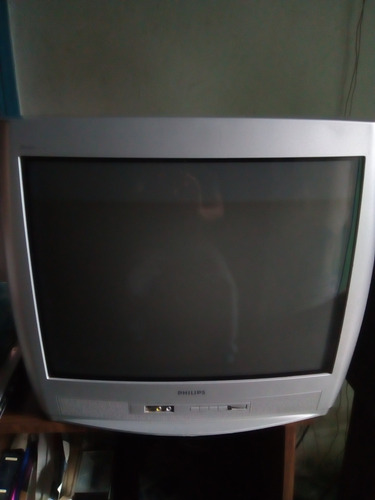 Imagen 2 de 7 de Televisor Philips 19 Pulgadas Control Remoto