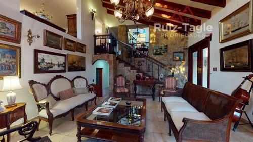 Imagen 3 de 30 de Venta De Maravillosa Casa En Bosques De Montemar.