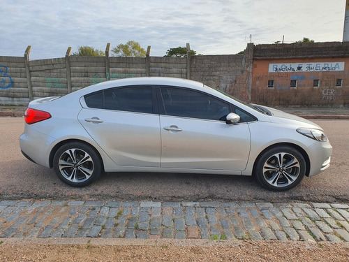 Kia Cerato 1.6 Ex At6 2014
