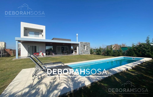 Imagen 16 de 16 de Hermosa Casa En Lote Interno - El Cantón