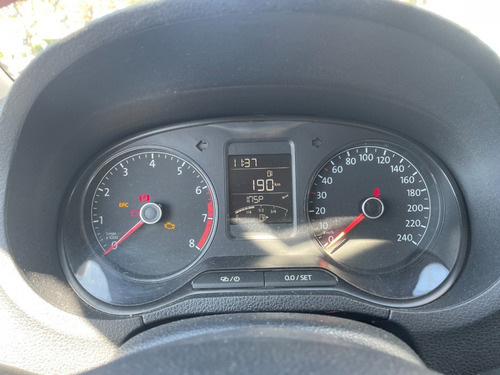 Imagen 6 de 12 de Vw Vento 2018 Starline