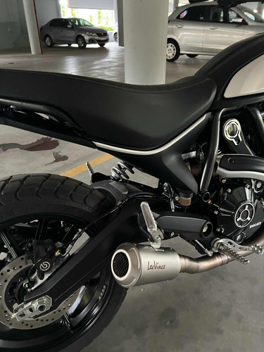 Ducati Scrambler Icon Dark 800