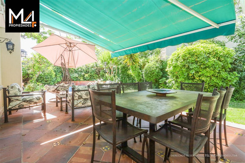 Hermosa Casa Aislada Con Excelente Conectividad Las Condes