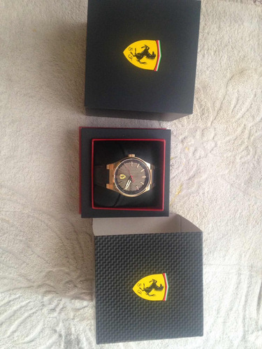 Relógio Original Escuderia Ferrari (830415)