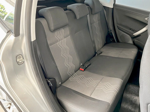 Imagen 23 de 24 de Peugeot 2008 Allure 1.6