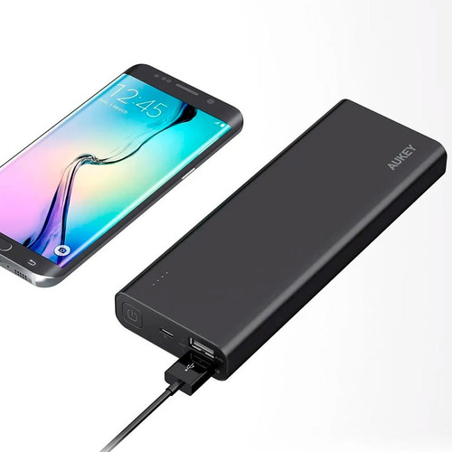 Imagen 3 de 3 de Bateria Portatil Linterna Equipada Dispositivos Usb Aukey