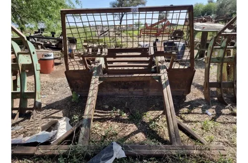 Tractor Hoja Espejo Topador C/volteador Troncos 2,6mts Envio