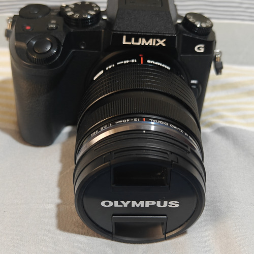 Panasonic Lumix G7 4k Con Lente Olympus Zuiko Pro 12-40 F2.8 (Usado)