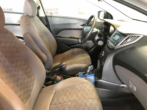 Imagem 9 de 14 de Hyundai Hb20s 1.6 Comfort Plus 16v Flex 4p Automático