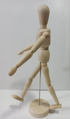 Imagen 2 de 2 de Maniquí De Madera Articulado Modelo Para Dibujo - Pericles