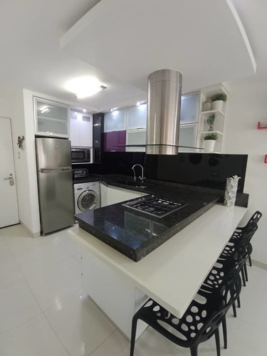 Imagen 6 de 17 de Vendo Apartamento 66.67m2 2h/2b/1p El Encantado 5561