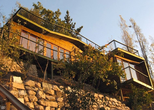 Increíble Casa Vista Al Valle Y Entorno Natural 2d1b+cabaña 