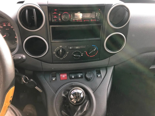 Peugeot Partner Adaptada A Rural