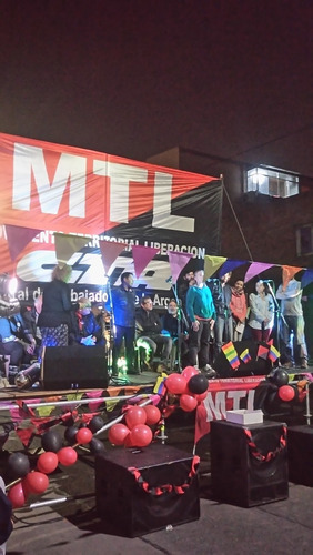 Alquiler De Escenario, Tarima, Backline, Sonido, Iluminación