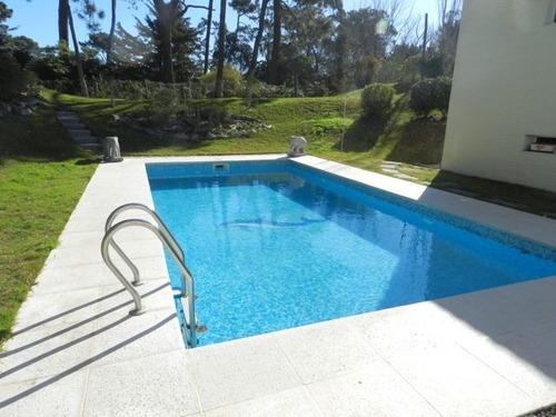 Imagen 15 de 18 de Casa En Venta De 5 Dormitorios En San Rafael (ref: Lij-5499)