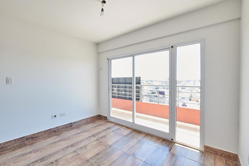 Venta Departamento 3 Amb 80 M2 Valentin Alsina Lanus
