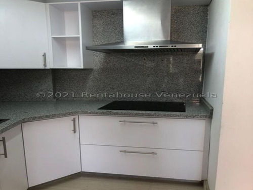 Imagen 5 de 10 de Maritza Visla 0424.150.23.03 Lomas De Las Mercedes Mls-22-8855