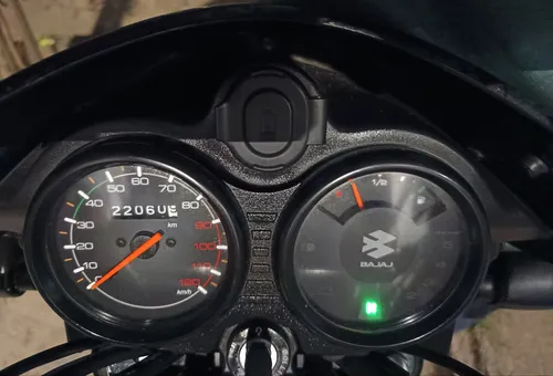Motocicleta Boxer Bajaj Ct 125 Modelo 2023