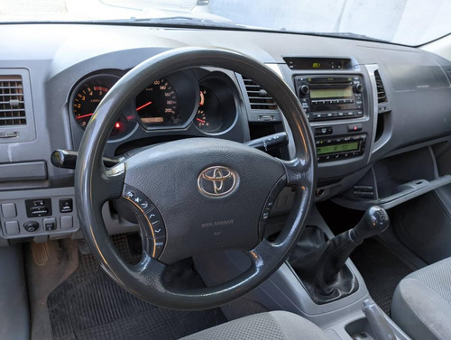 Toyota 2010 Hilux 3.0 Dc 4x2 Tdi Srv L05