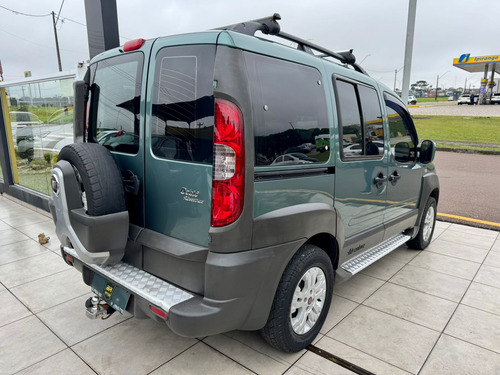 Fiat Doblo 1.8 16v Adventure Locker Flex 5p