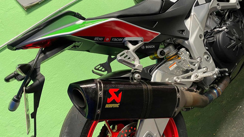 Imagen 6 de 11 de Aprilia Tuono V4 1100