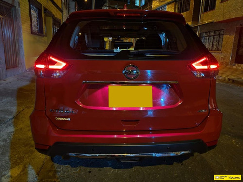 Nissan X-trail 2.5 Exclusive