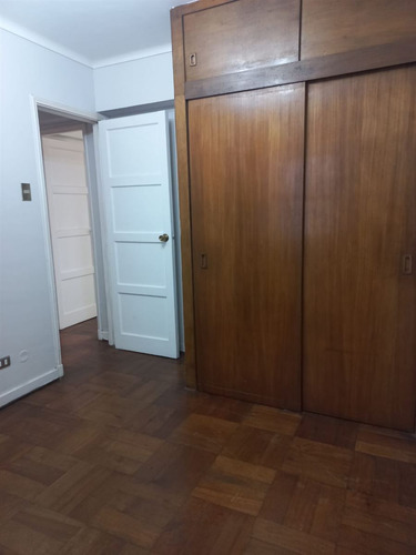 Departamento Antiguo Oportunidad De 3 Dorm. En Valparaíso