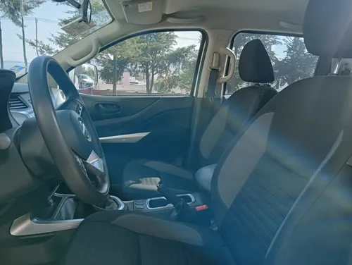 Nissan Frontier 2021