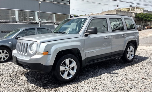 Imagen 3 de 15 de Jeep Patriot Sport 2014