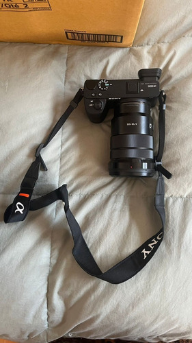 Imagen 9 de 10 de Camara Sony A6600 + Lente 18-105 + Lente 70-350 Impecable!