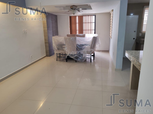 Casa En Venta En Col. Guadalupe Victoria, Tampico Tamaulipas.