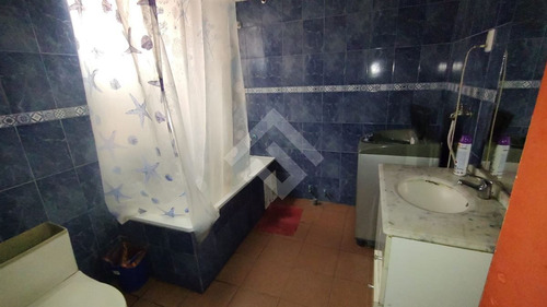 Departamento Primer Piso En Venta De 3 Dorm. En Maipú