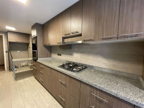 Departamento En Arriendo De 3 Dorm. 2 Estac. En Las Condes