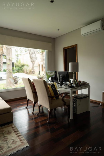 Imagen 20 de 30 de Venta - Exclusiva Casa Estilo Minimalista En La Pradera Ii - Bayugar Negocios Inmobiliarios