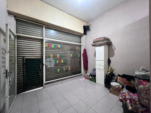 Imagen 7 de 12 de Venta De Local, Zona Comercial, Caseros. Permuta!