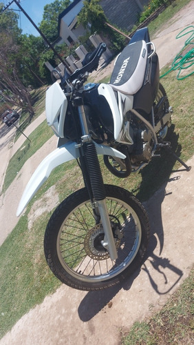 Imagen 13 de 17 de Honda Tornado