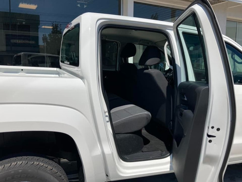 Imagen 9 de 15 de Volkswagen Amarok D/cabina V-6 Comfortline 4x4 0km My2023