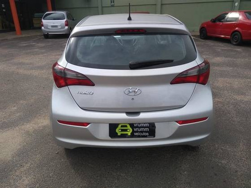 Imagem 4 de 15 de Hyundai Hb20 1.0 Unique 12v Flex 4p Manual