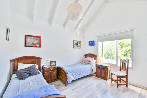 Casa De 3 Dormitorios En Venta Con Pileta - Aldea - San Eduardo