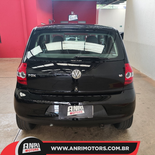 Volkswagen Fox 1.6 Plus Total Flex 5p