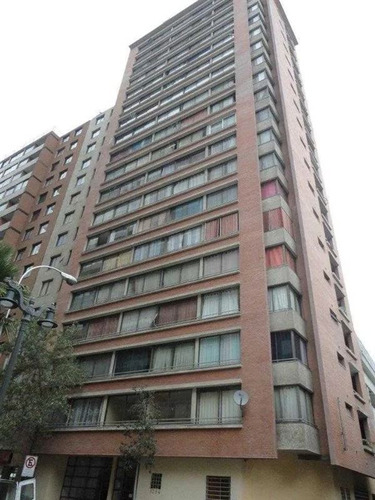 Departamento En Arriendo De 1 Dorm. En Santiago