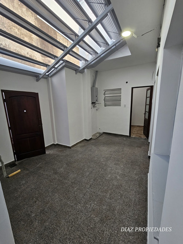 Oportunidad Excelente Ph 3amb En Venta Liniers Barrio Naon