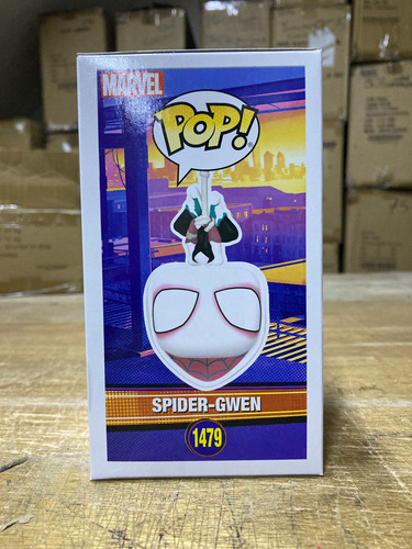 Spider-gwen Upside Down 1749 Ee Across Spiderverse Funko Pop
