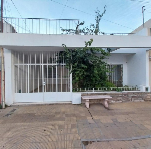 Casa En  Junín, Buenos Aires