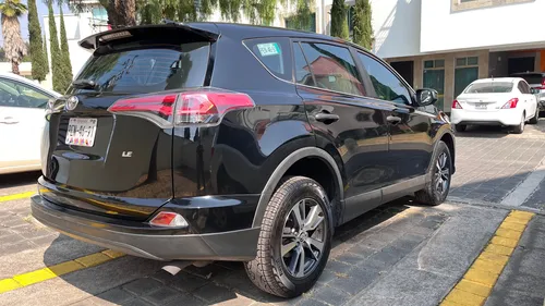 Toyota RAV4 2.5 Le At