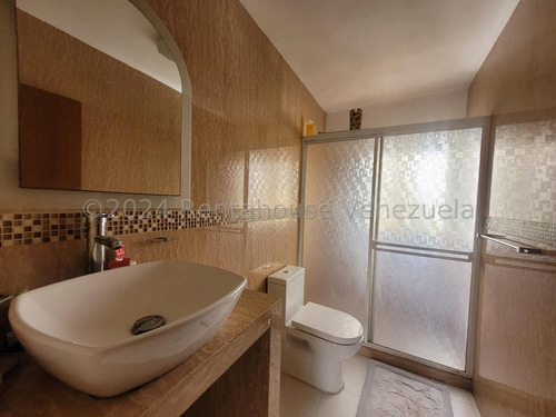 Espectacular Apartamento En Venta En Los Naranjos Del Cafetal #24-15546